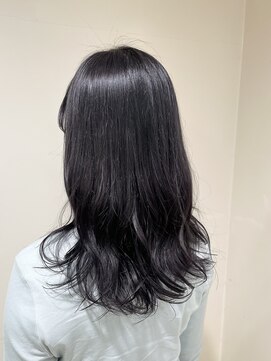 アズール 草加(azule) 黒髪 ディープバイオレット 艶セミディ ウェーブ