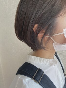 ノアフライ(NOAH FLY) 〇ほんのりグレーインナーカラー〇