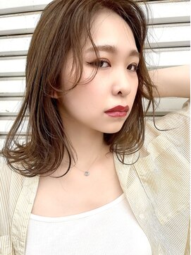 アマネク(AMANEQ by THISCOVER.) 韓国風/センターパート/ワンカール/担当タナカケイジ