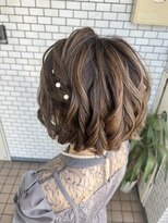 ショートヘアアレンジ　ツイン　お呼ばれヘア