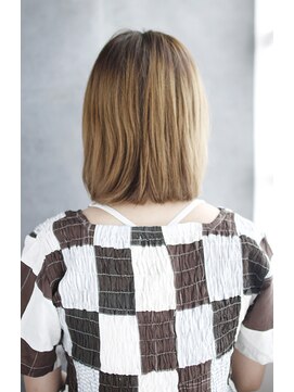 シュシュット(chouchoute) 韓国ボブレイヤーロンググレーベージュ黒髪質改善前髪パーマ/057