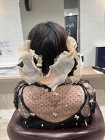 コワファーストナガサキシャンプーボーイ(COIFF1RST NAGASAKI SHAMPOO BOY)&nbsp;ツインテールアレンジ