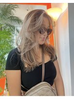 ルーヴェ(LOWE)&nbsp;【natsumi】19ミルクティベージュ,ロングレイヤーグラデーション