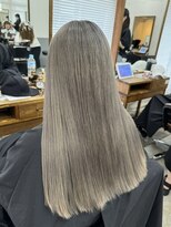 アジールヘア 北千住駅西口店(agir hair) ハイトーンシルバーグレージュカラー 韓国スタイル
