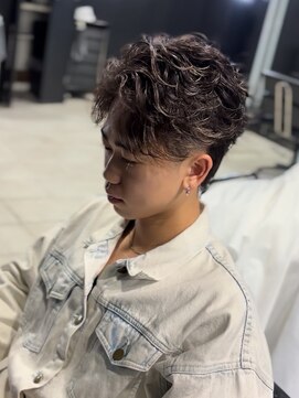 アウル 心斎橋(owl) フェザーパーマ/フェザーショート/センターパート/メンズパーマ