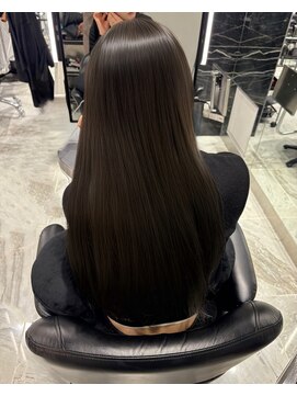 バレット 表参道(VALETTE) 艶感透け感たっぷりオリーブグレージュ