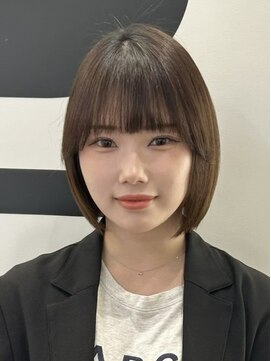 ブレス ヘアデザイン(BLESS hair design) 静岡ショートカット切りっぱなしボブくびれショートグレイカラー