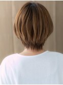 カーキベージュ似合わせカット小顔丸みショート315X大宮20代30代