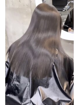 シェーン 仙台駅広瀬通店(schon) グレージュカラー