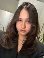 ヨロ 渋谷(YOLO) 韓国ヘアーハッシュカットレイヤーカットハイライトカラー