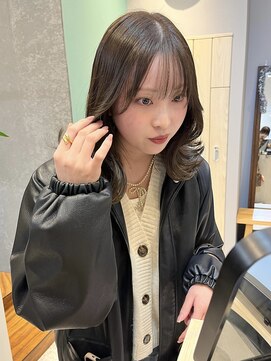 オリーブベージュ/髪質改善カラー