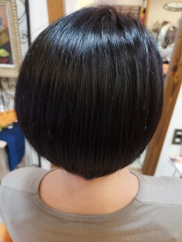 アーニマ(Anima)の写真/ボリューム調整もパサつき防止もカットにお任せ◇丁寧なカウンセリングで、あなたらしい美髪へ導きます。