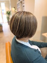 ソル 千葉(Sol)&nbsp;白髪ぼかし×長持ちハイライトボブ