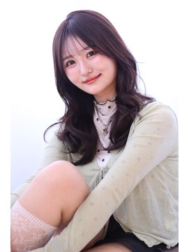 マルシェ(marche) 20代30代 ハイレイヤー巻き髪/シースルーバング/顔周りカット