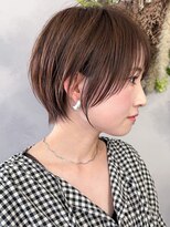 ハロー(...Hello) 美シルエット耳かけショート