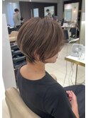 白髪・エイジングによるお悩み解決ショートボブ/50代/60代/荒砂