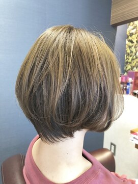 トゥーリ 筑紫野店(tuuli) tuuli筑紫野☆キレイめボブ 八谷昌直