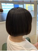 シンプルなボブ