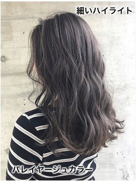 クオリス 上福岡店(QUALIS) 大人かわいい/アッシュグレージュ/ハイライト/ウエーブ/30代40代