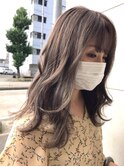 ナチュラルハイライトで透明感グレージュ♪♪