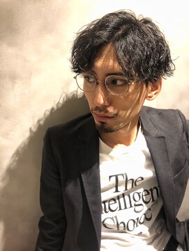 ザ マイル(The mile) メンズカットツイストスパイラルパーマセンターパート