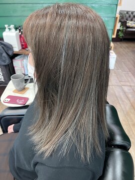 ワンバイワン(ONE BY ONE) ハイライト、モノトーン