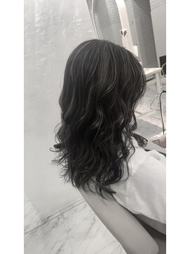 グランド トゥルース 鎌ヶ谷店(GRAND TRUTH) シルバーアッシュハイライト