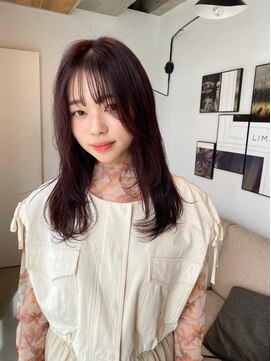 ラヴィズム(LUVISM) 韓国ヘアー顔周りレイヤーおくれ毛前髪万代新潟