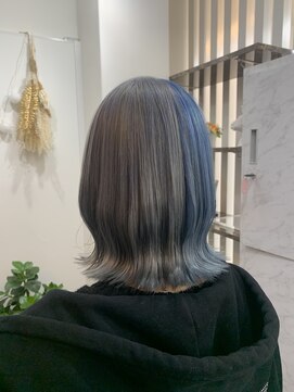 インデックスヘアーユー 錦糸町店(in'dex hair - U) ツートン　シルバー×ライトブルー[錦糸町/錦糸町ブリーチ]