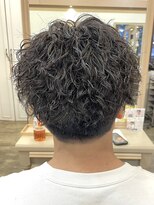 アルターリール(aL ter Rire)&nbsp;マッシュパーマ/アッシュブラック/カルマパーマ/鎌取/中村郁未