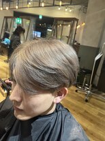 マーク 蕨西口(Marc)&nbsp;ベージュカラー×センターパート