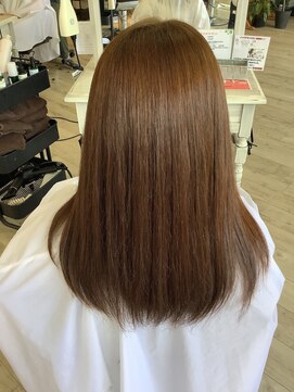 オレのカット ワタシのカラー ゴールドブラウン