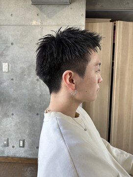 カリーナコークス 原宿 渋谷(Carina COKETH) 髪質改善カラー/インナーカラー/ダブルカラー/レイヤーカット