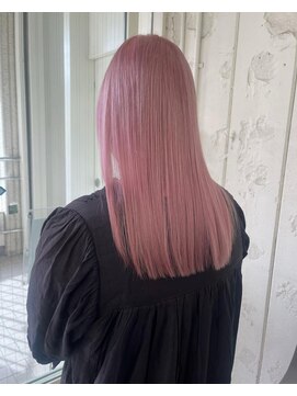 ネルバイグリーン(Nelle by green) ホワイトブロンド、町田ハイトーン、町田ブリーチ、ダブルカラー