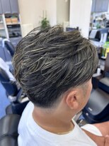 ヘアーサロンオギシマ ツーブロックナチュラルスタイル+ブリーチメッシュ