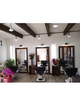 一人一人に寄り添った接客が◎居心地の良さを追求した初めての方も緊張せずに通えるアットホームなサロン＊