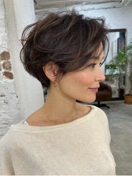 レリーノーブル 西宮北口(RelyNoble) エイジング毛対応◎ショート×ハイライトで軽やかに[西宮北口]