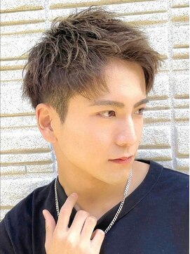 レタッチ バイ フィフス 天神大名(RETOUCH by fifth) 天神スパイキーショートツイストスパイラルパーマツイストパーマ