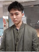 アクティブショートテーパーフェード黒髪ツーブロック無造作短髪