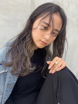 スリー バイ ベルベット 博多(THREE... by velvet) シアグレージュイヤリングーカラー