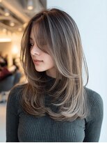 ダル 渋谷/表参道(DAL.)&nbsp;バタフライレイヤーロングレイヤーハイトーングレージュブリーチ
