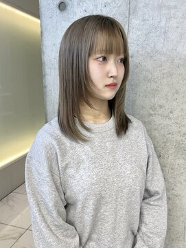 スウィープ 平尾(sweep) 【sweep_shizuna】ホワイトミルクティー/福岡/ブリーチ/髪質改善