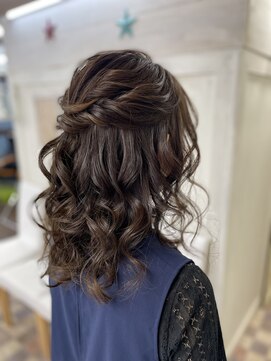 アローヘアー 浜松町店(Arrow Hair) ハーフアップ
