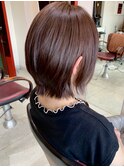 ピンクブラウンショートボブ