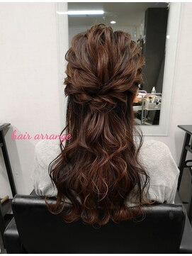 ヘアーデザイン リリー(HAIR DESIGN LiLy) ハーフアップアレンジ♪