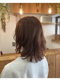 軽やかミディアムボブ