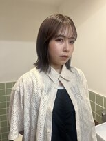 切りっぱなしボブ/ラベンダーグレージュ/ぱっつん前髪/渋谷