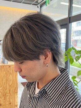 バンズ プリュス(Banz Plus)の写真/メンズのお客様も大歓迎☆ON・OFFどちらもキマるスタイルをご提案!髪質やクセを活かし、理想のスタイルに♪