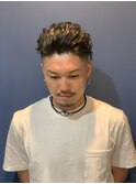 パーマ風やけどかけてないので普通にツーブロックのフェード
