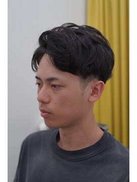 オブヘアーギンザ(Of HAIR GINZA) カット パーマ フェード シェービング ヘッドスパ